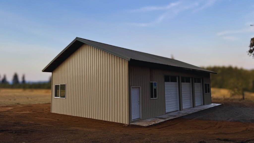 new siding and insulation installed on a garage in oregon by DCI Construction